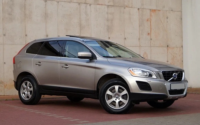 Volvo XC 60 cena 54999 przebieg: 156300, rok produkcji 2012 z Starachowice małe 781